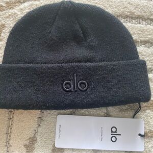 COPY - Alo Black Beanie one size